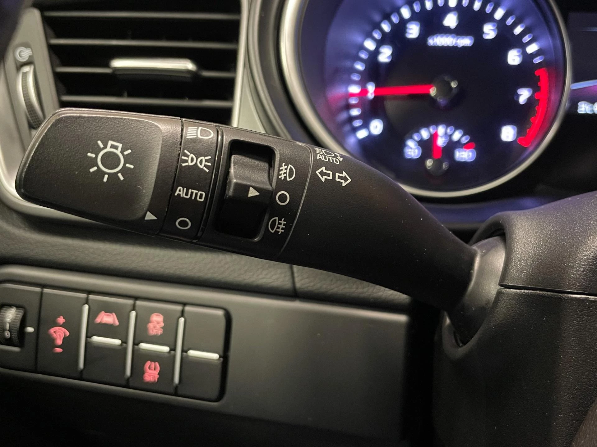 Hoofdafbeelding Kia Ceed