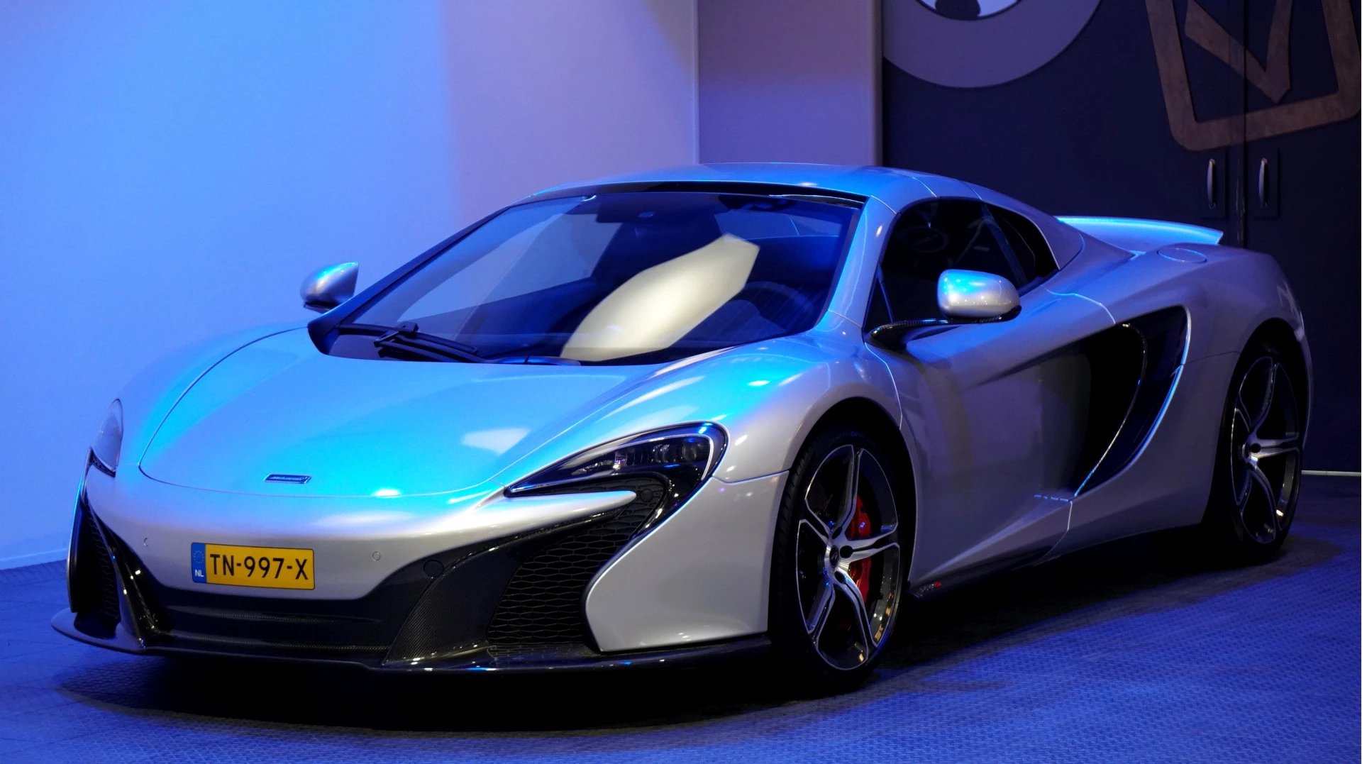 Hoofdafbeelding McLaren 650S