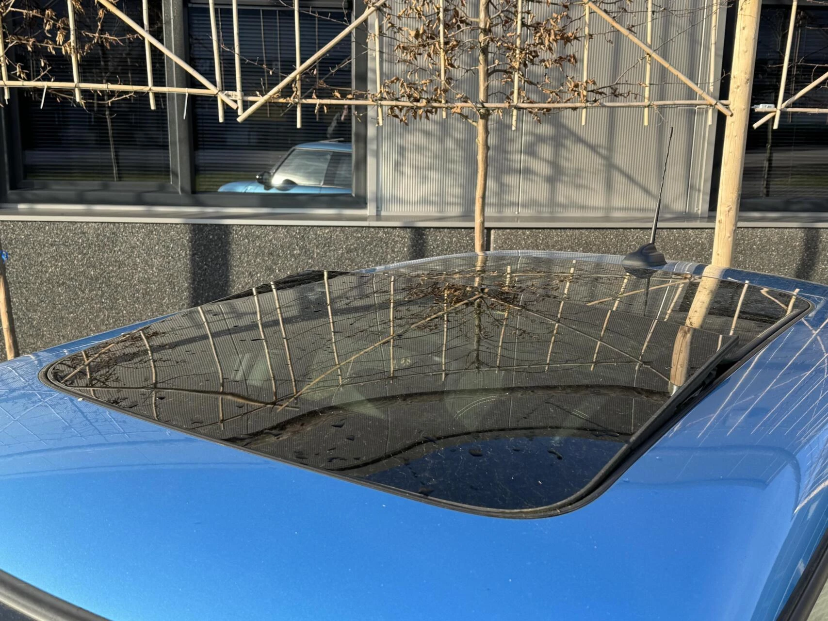 Hoofdafbeelding MINI One