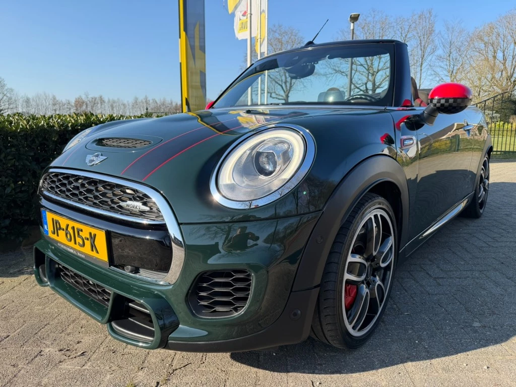 Hoofdafbeelding MINI Cabrio