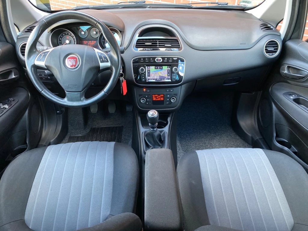 Hoofdafbeelding Fiat Punto