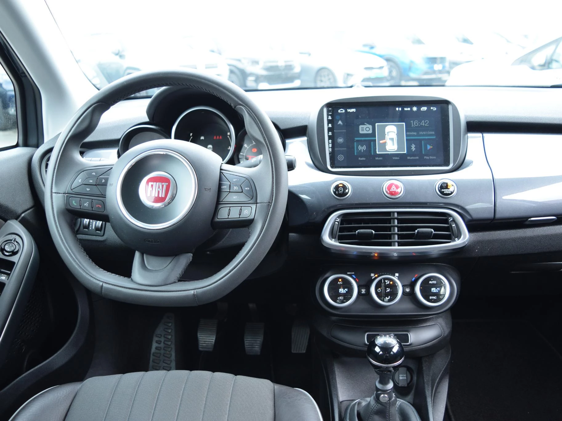 Hoofdafbeelding Fiat 500X