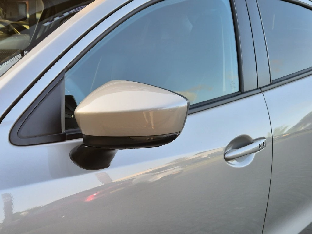 Hoofdafbeelding Mazda 2
