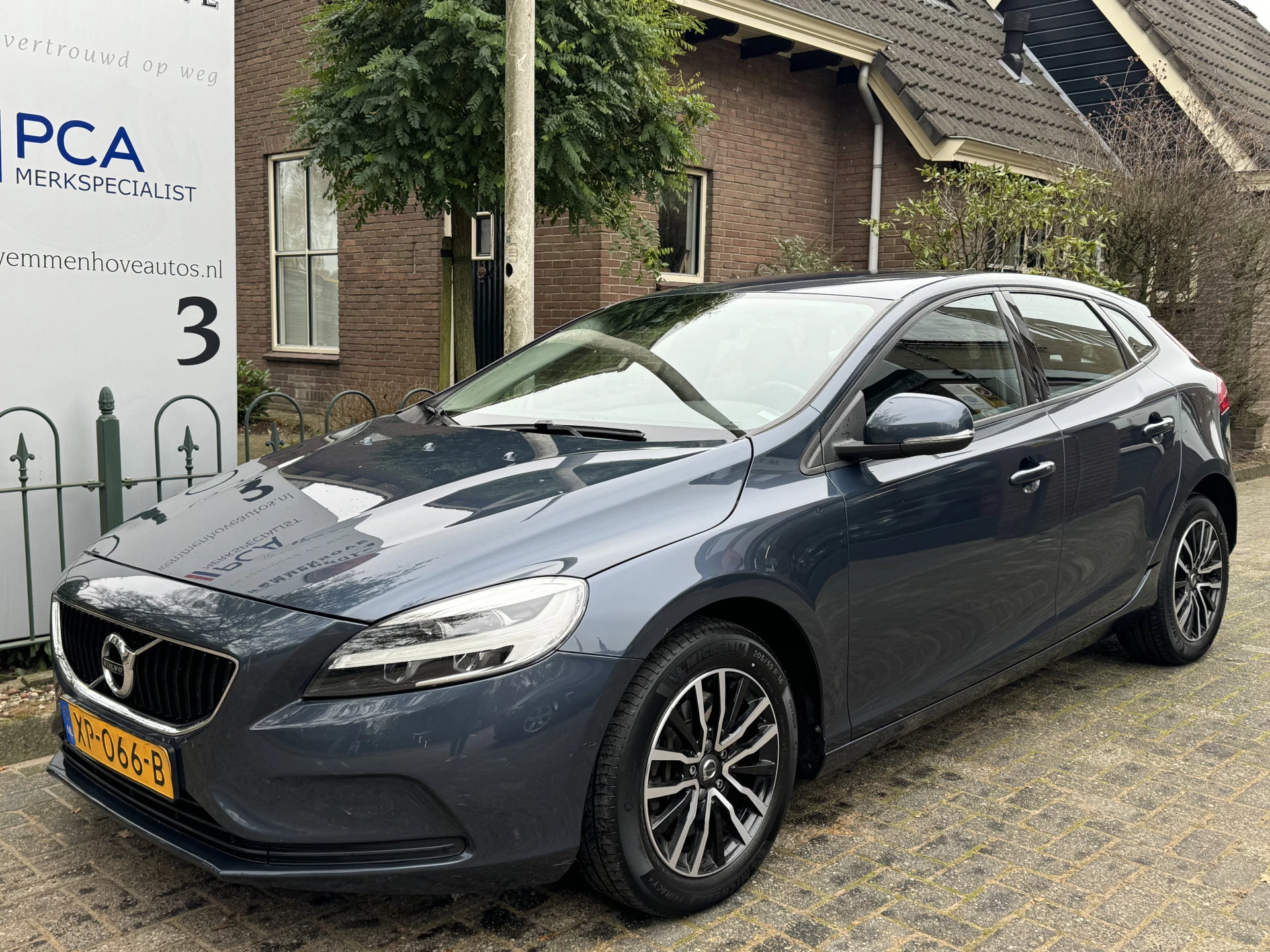 Hoofdafbeelding Volvo V40