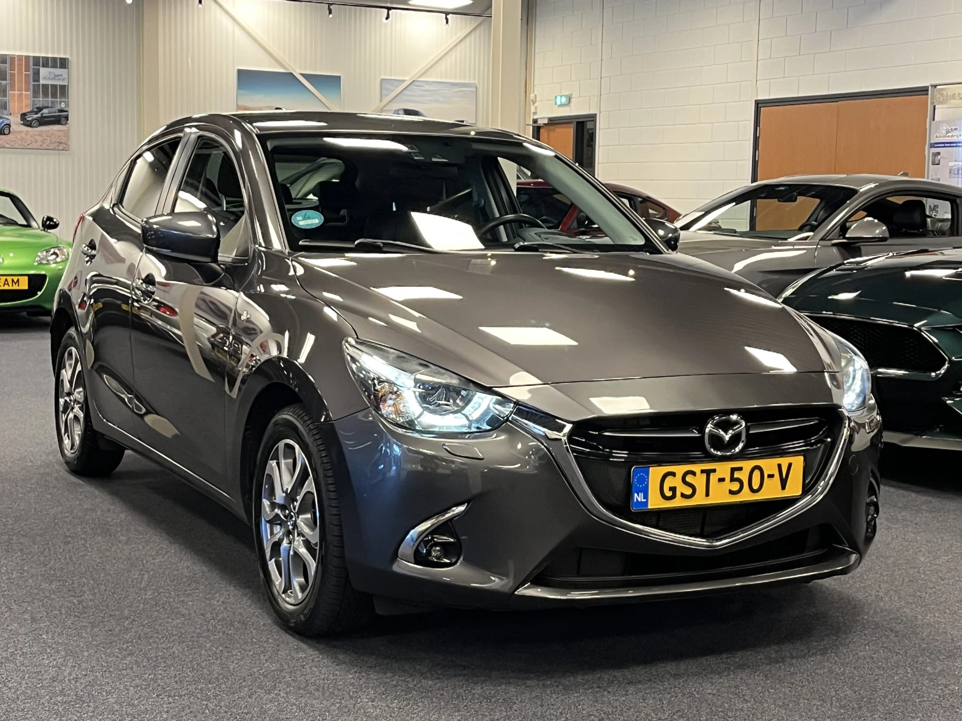 Hoofdafbeelding Mazda 2
