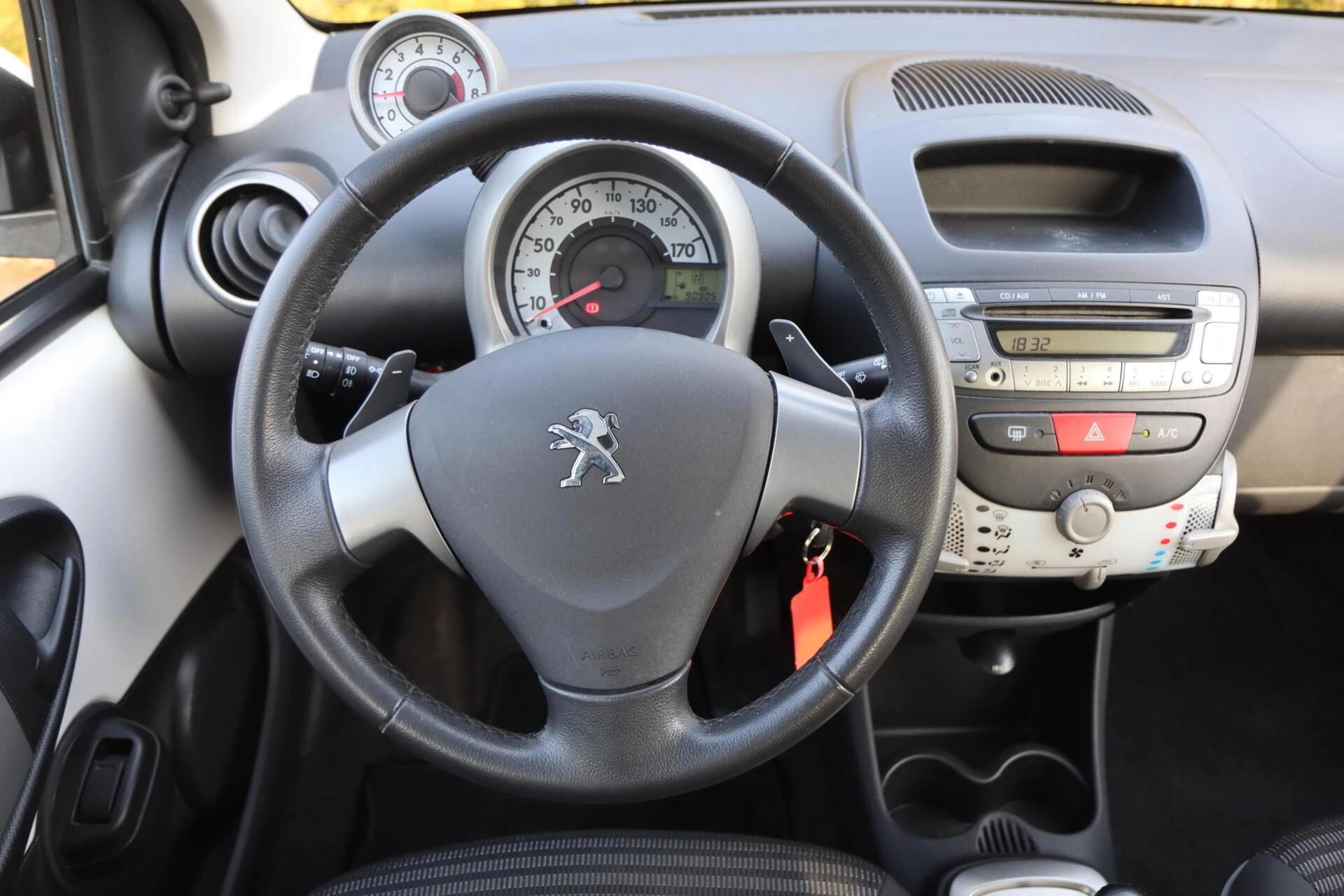 Hoofdafbeelding Peugeot 107