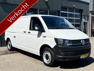 Volkswagen Transporter 2.0 TDI L2H1 150pk Airco Cruise controle Kastinrichting Laderkast Parkeersensoren achter Telefoonvoorbereiding 2-Persoons Usb aansluiting 1e eigenaar Euro 6 Bestel