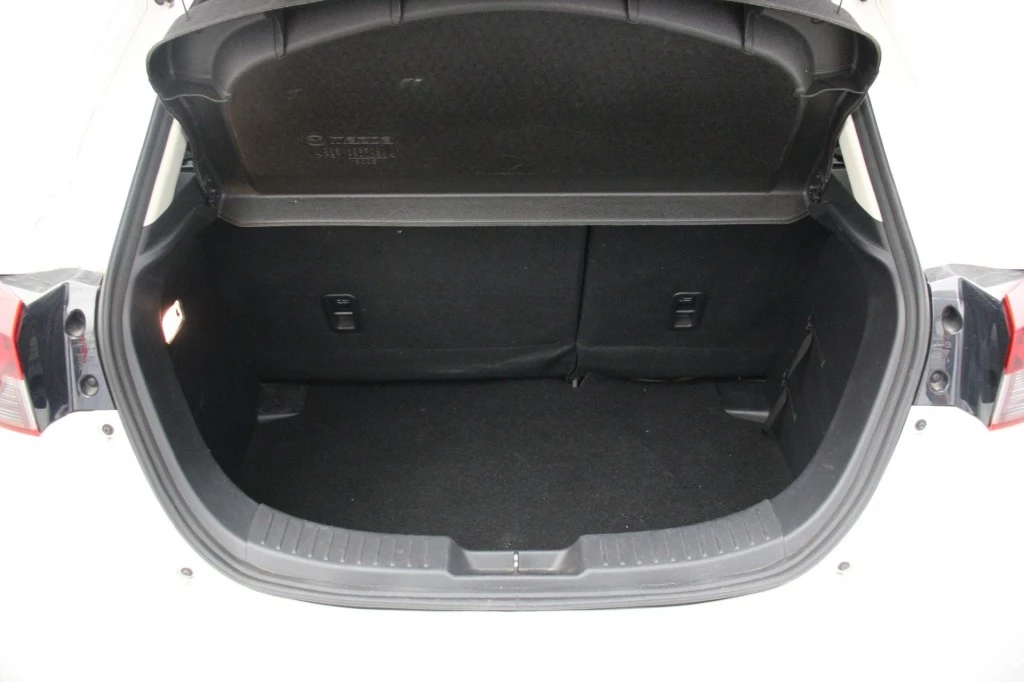 Hoofdafbeelding Mazda 2