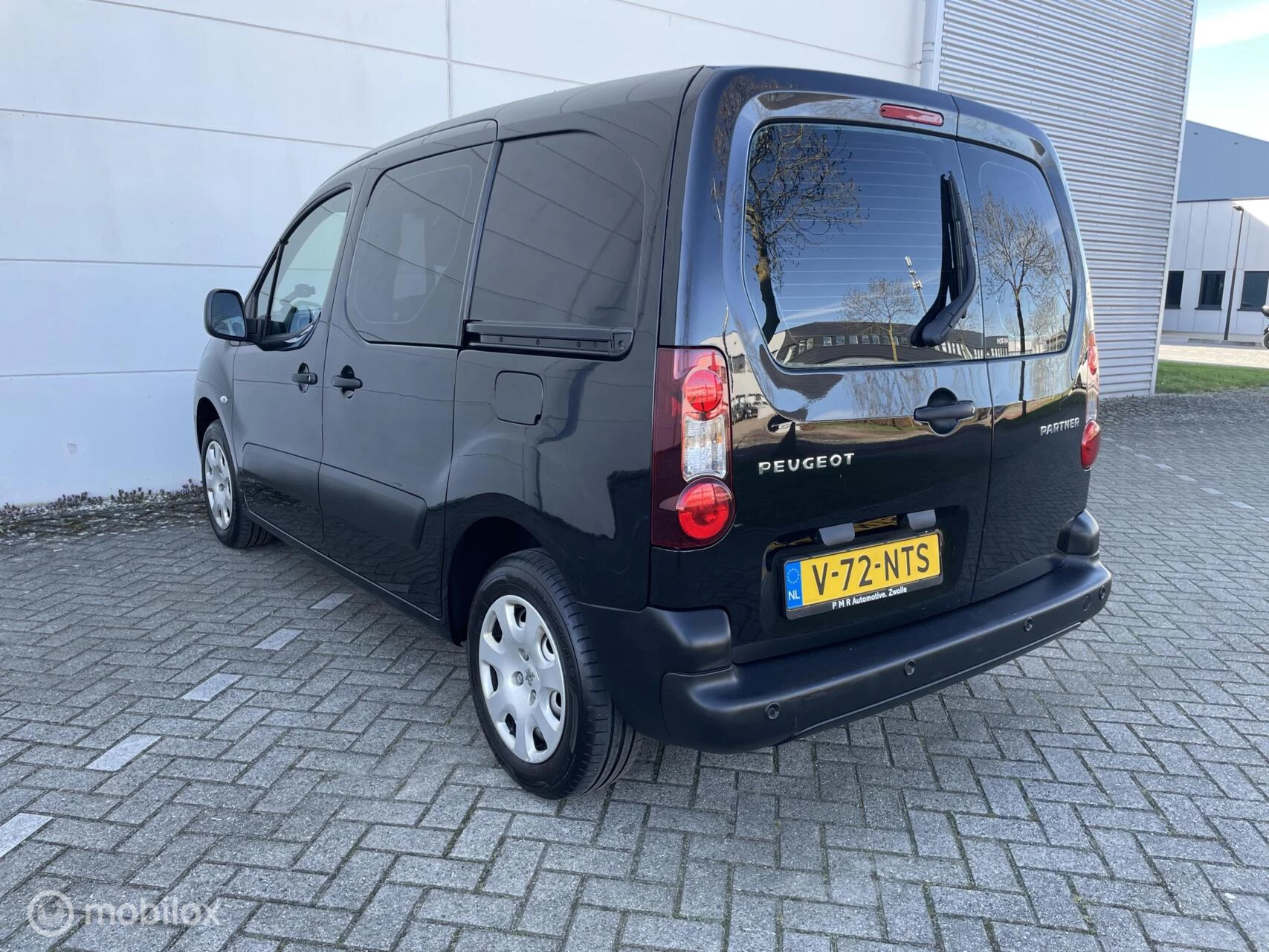 Hoofdafbeelding Peugeot Partner