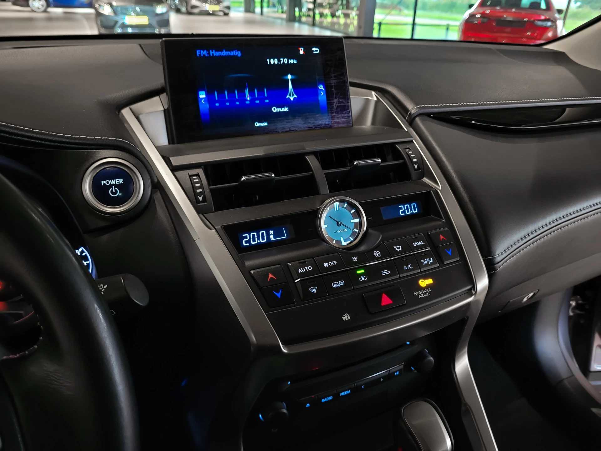 Hoofdafbeelding Lexus NX