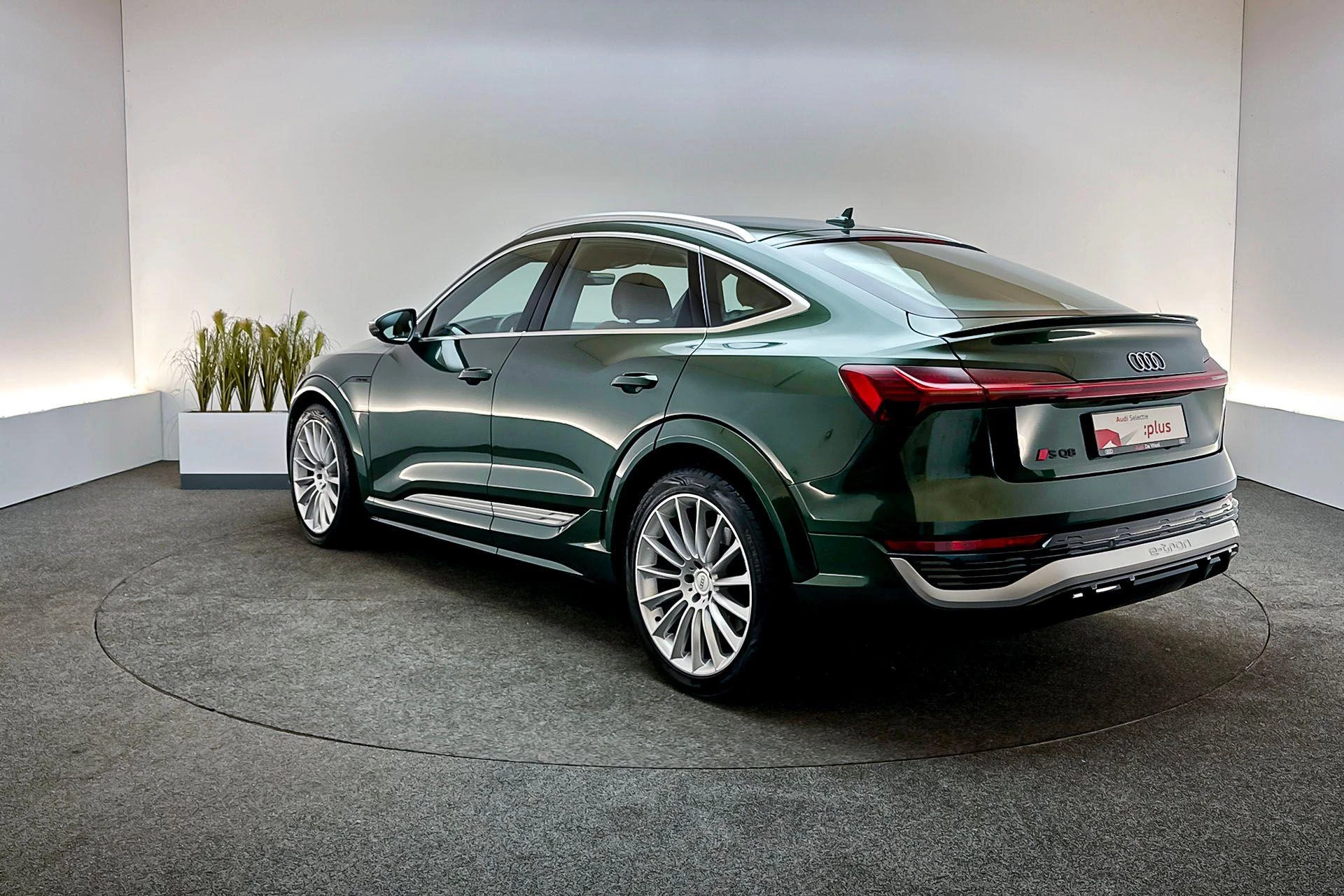 Hoofdafbeelding Audi Q8 Sportback e-tron