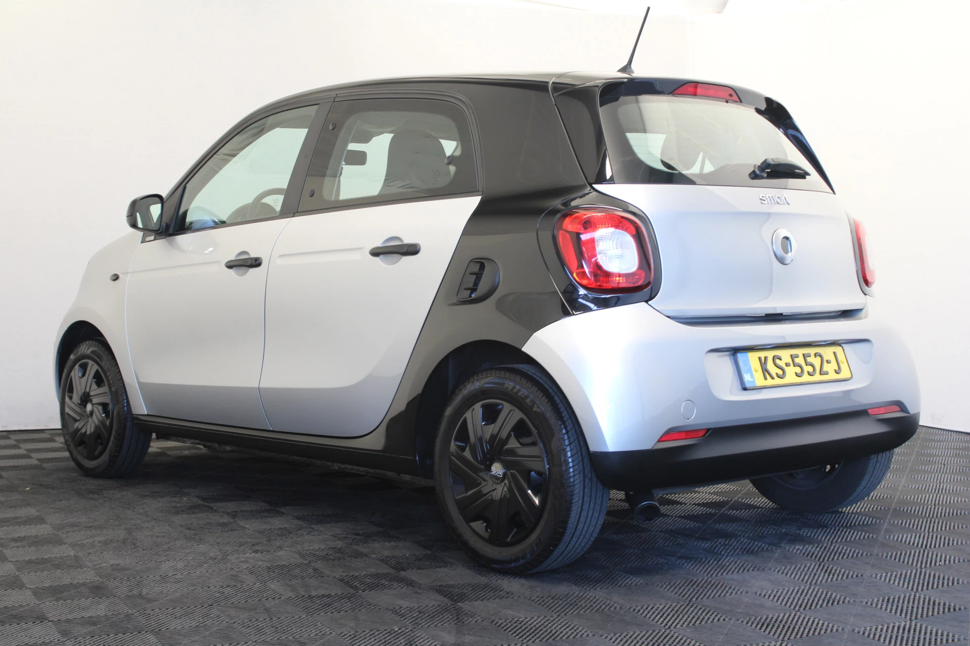 Hoofdafbeelding Smart Forfour