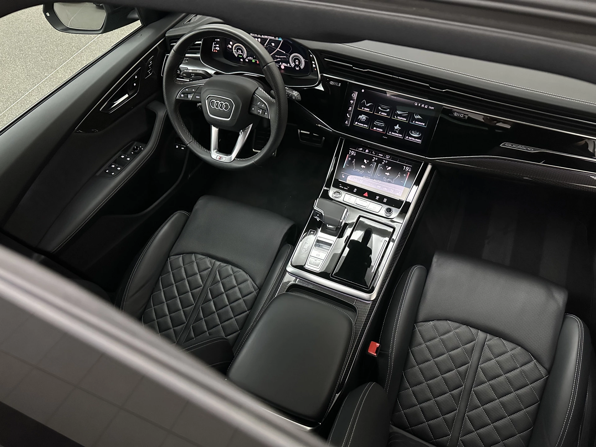 Hoofdafbeelding Audi Q8
