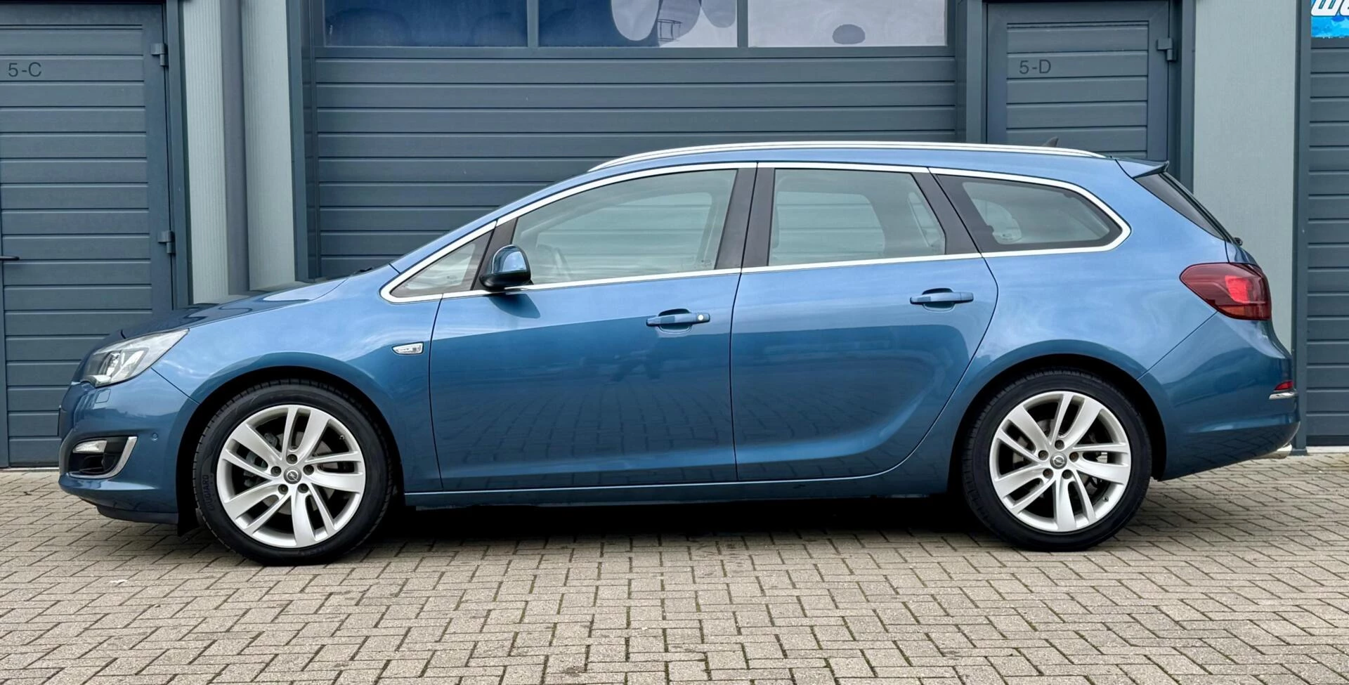 Hoofdafbeelding Opel Astra