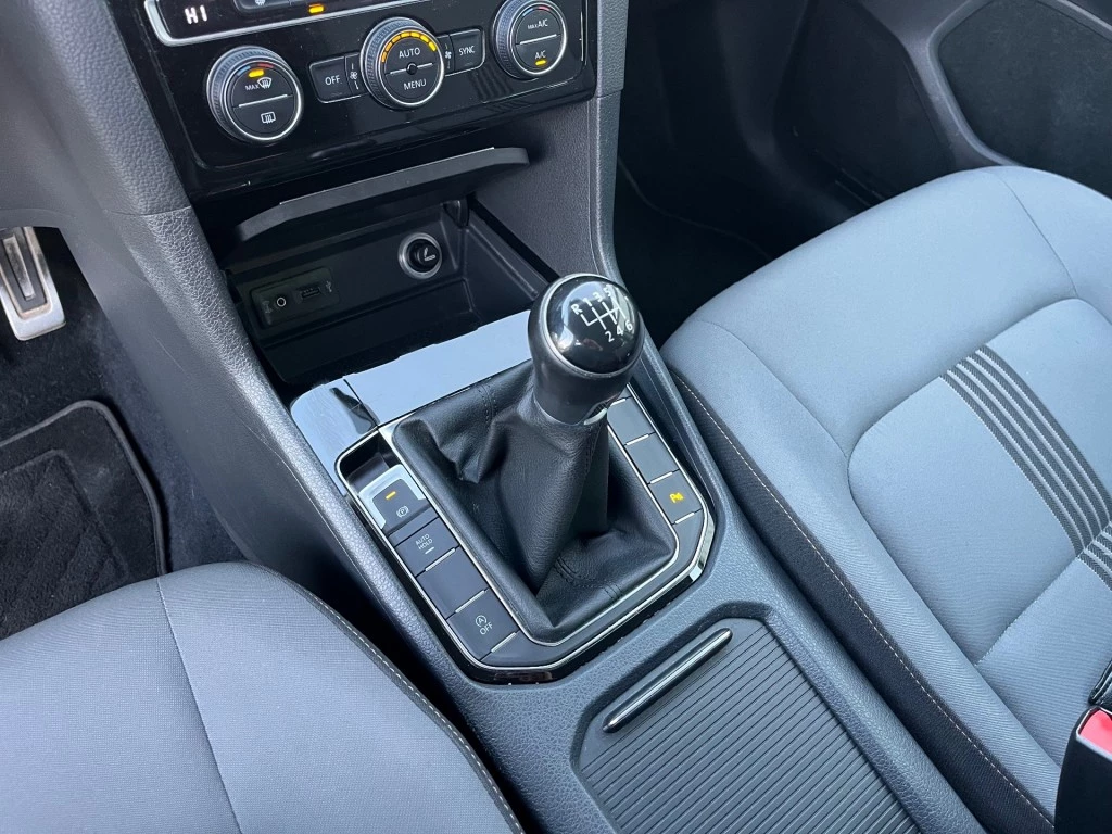 Hoofdafbeelding Volkswagen Golf Sportsvan