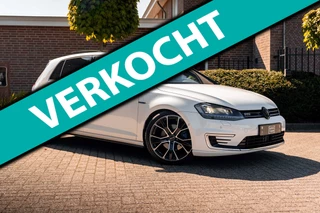 Volkswagen Golf 1.4 TSI GTE 280 PK Adaptive Pano Leder Camera Stoelverwarming 19''