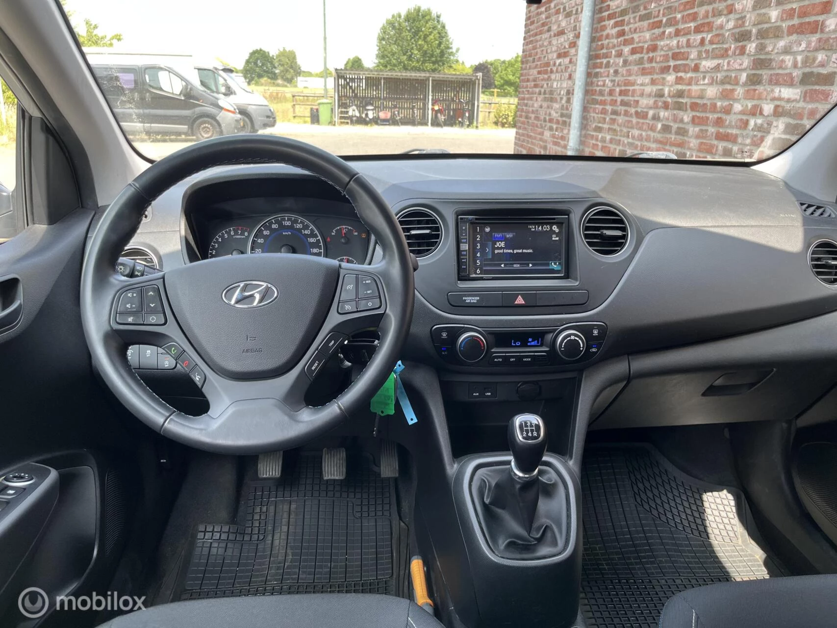 Hoofdafbeelding Hyundai i10