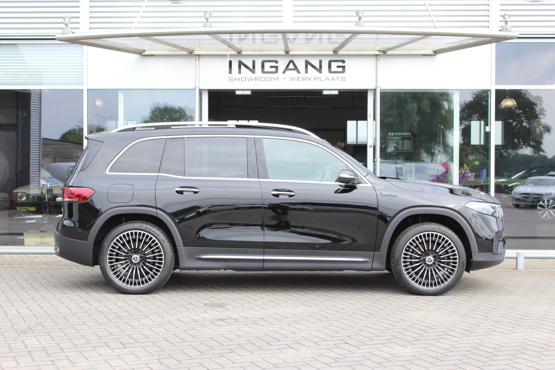 Hoofdafbeelding Mercedes-Benz EQB