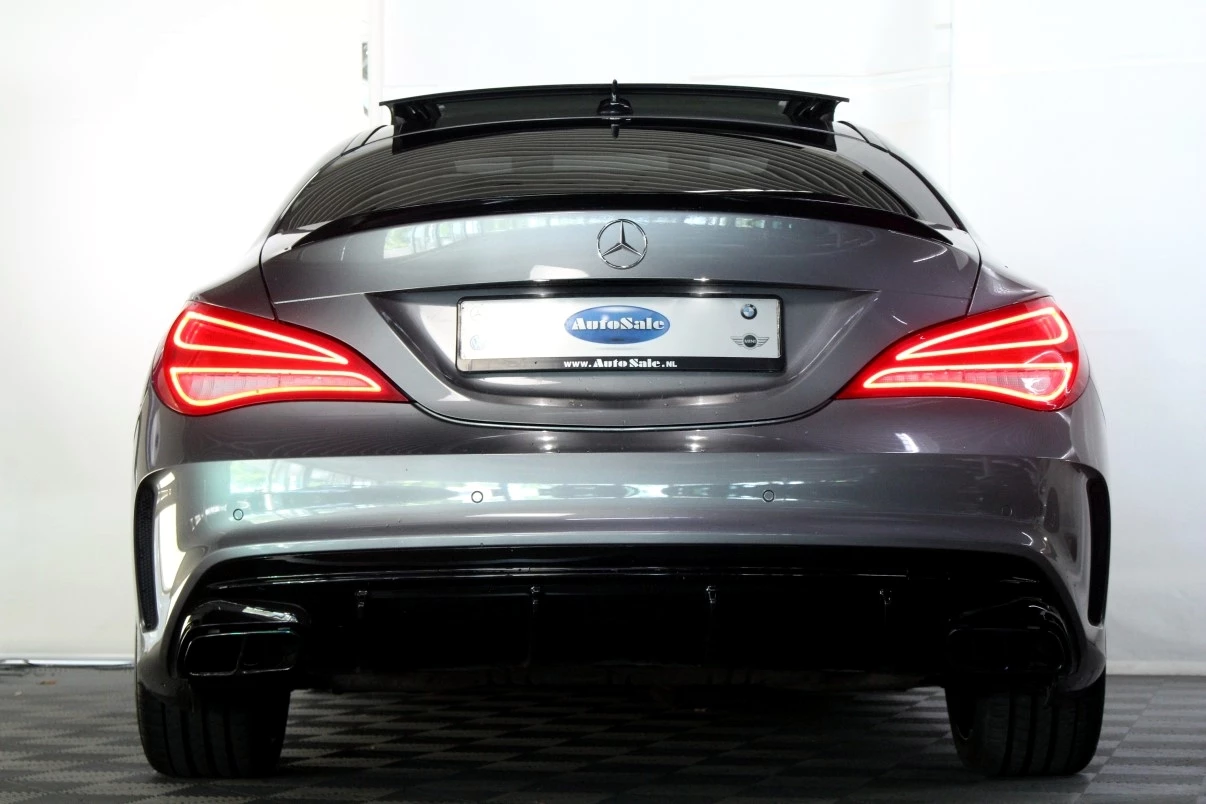 Hoofdafbeelding Mercedes-Benz CLA