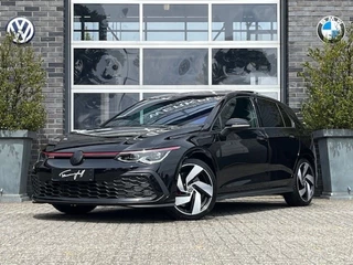 Hoofdafbeelding Volkswagen Golf Volkswagen Golf 2.0 TSI GTI - PANO - IQ LIGHT - HARMAN KARDON - 18 INCH