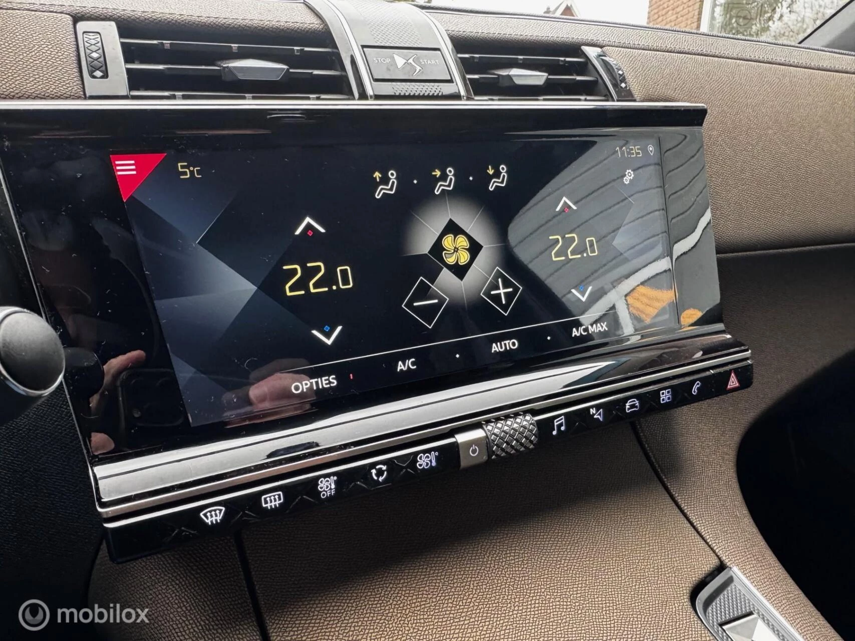 Hoofdafbeelding DS DS 7