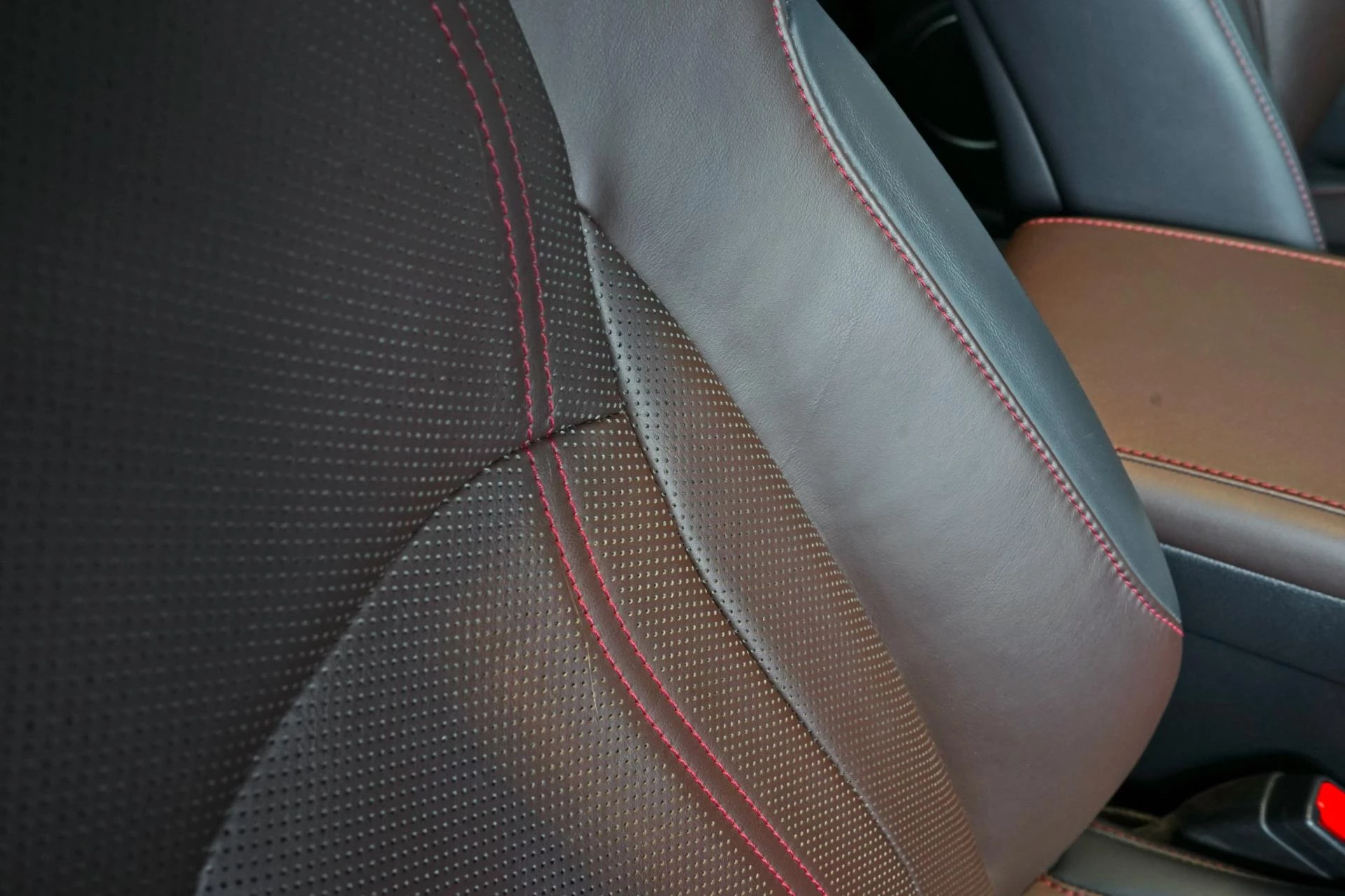 Hoofdafbeelding Lexus RX