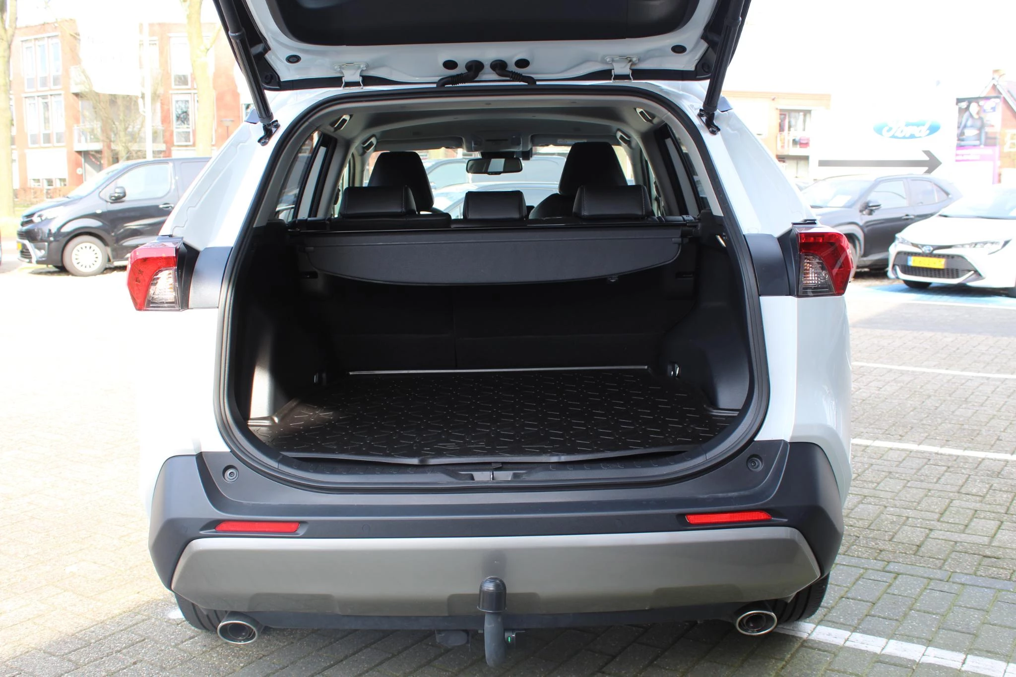 Hoofdafbeelding Toyota RAV4