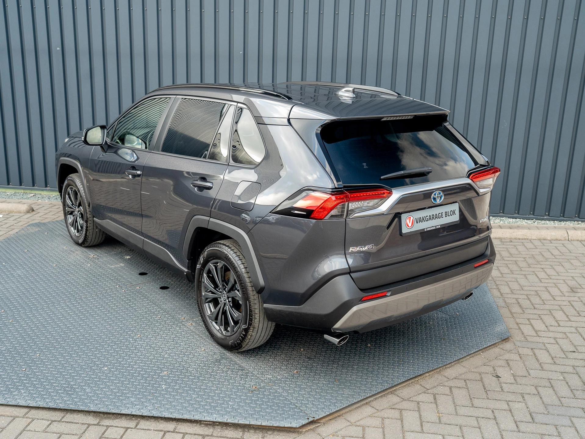 Hoofdafbeelding Toyota RAV4