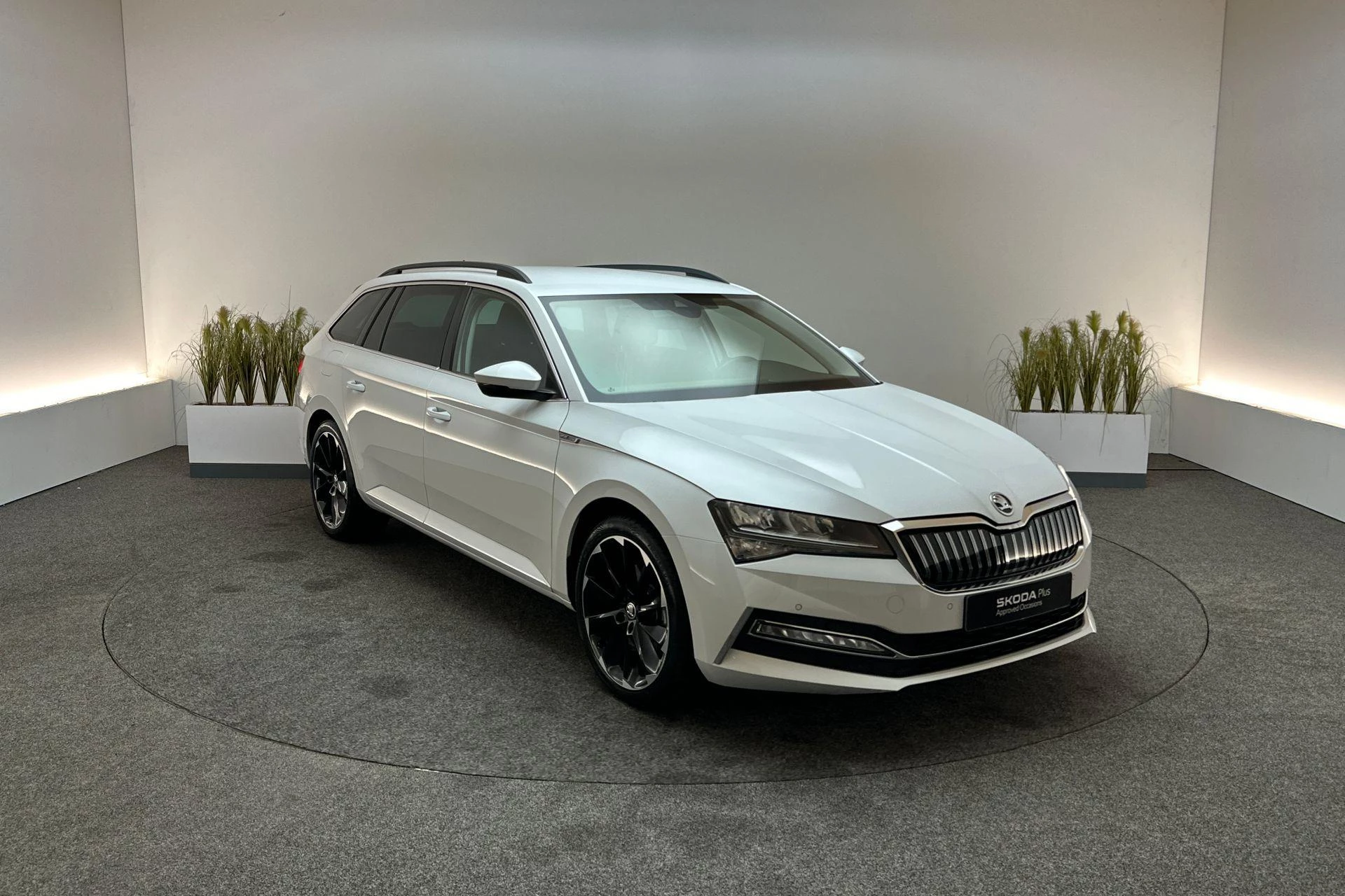 Hoofdafbeelding Škoda Superb