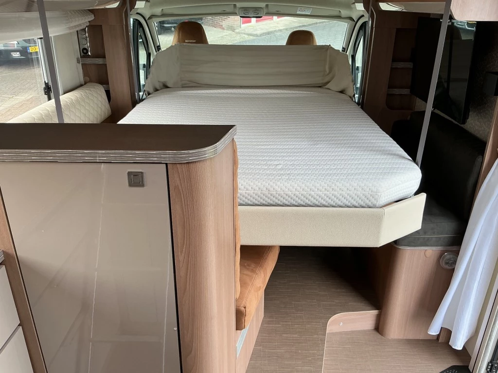 Hoofdafbeelding Bürstner Ixeo Bt6801