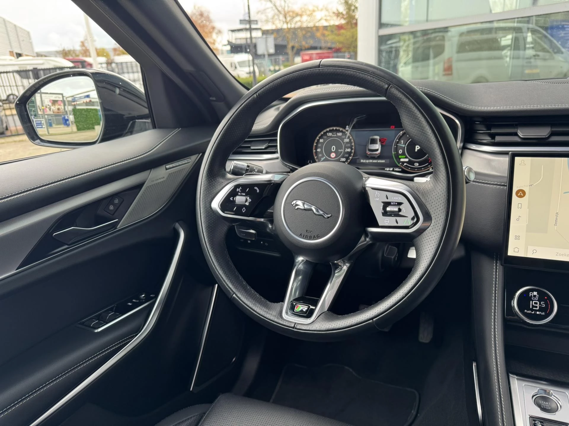 Hoofdafbeelding Jaguar F-PACE