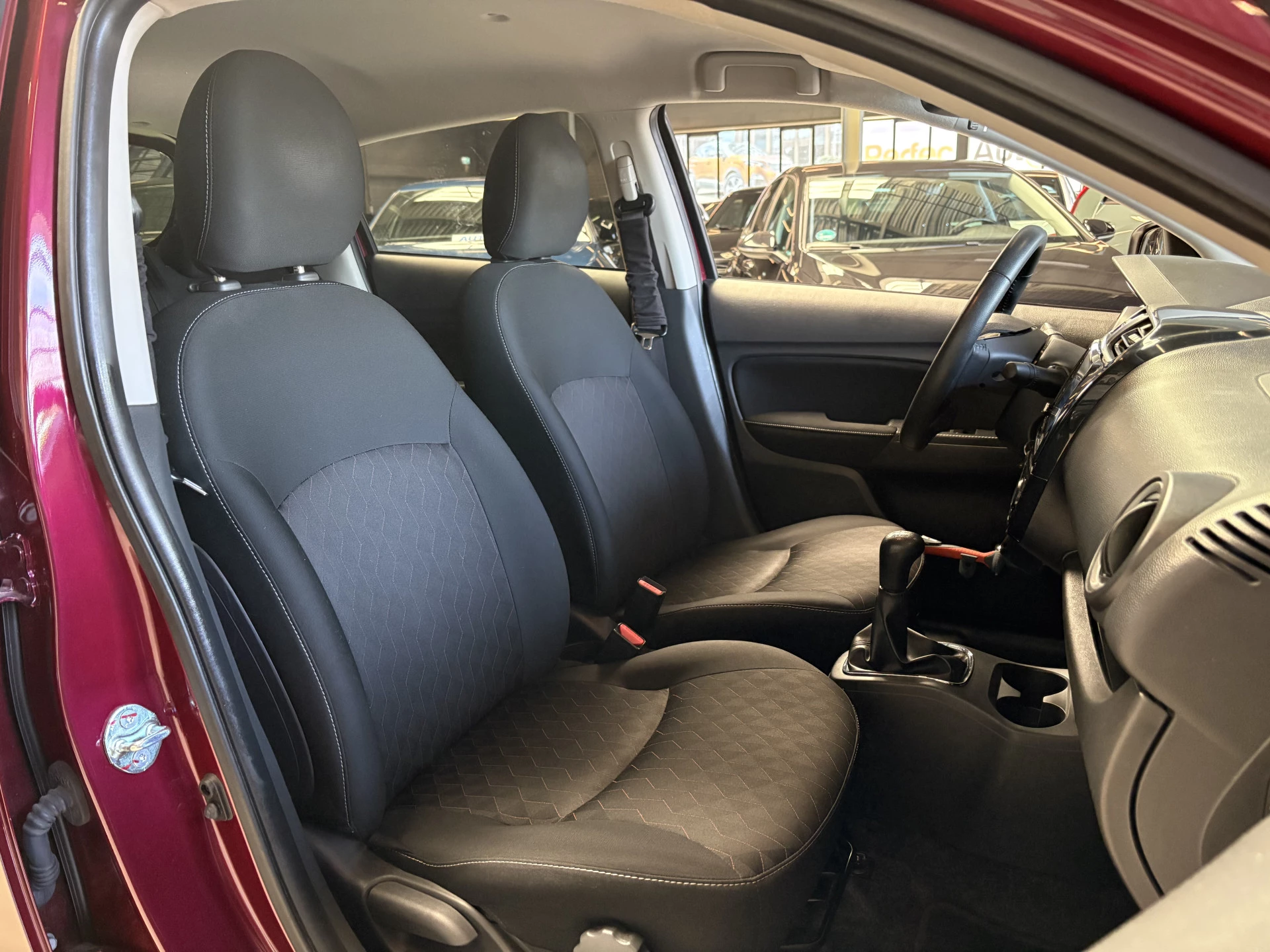 Hoofdafbeelding Mitsubishi Space Star