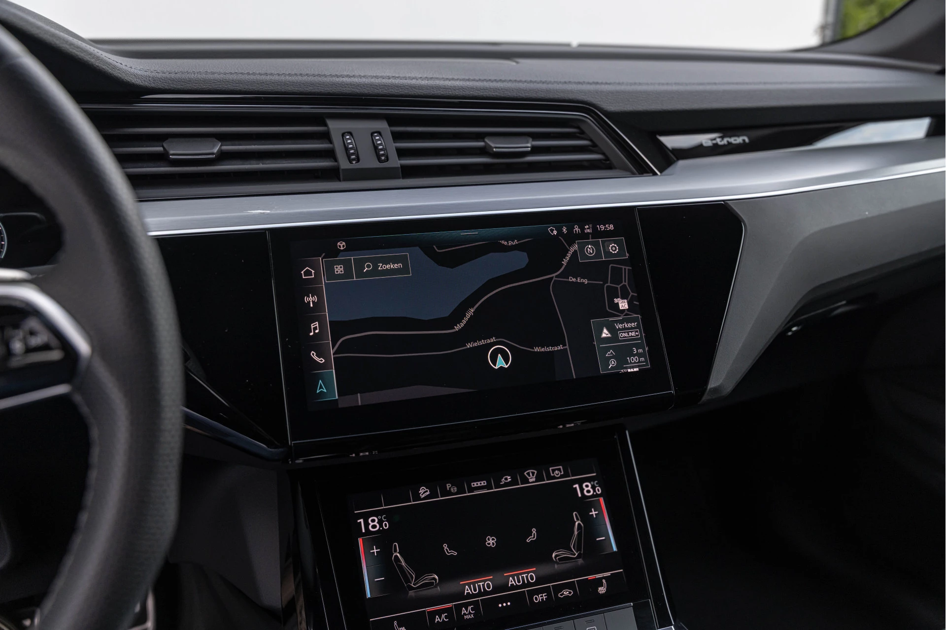 Hoofdafbeelding Audi Q8 e-tron