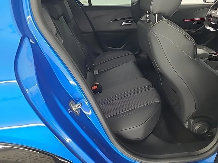 Hoofdafbeelding Peugeot e-208