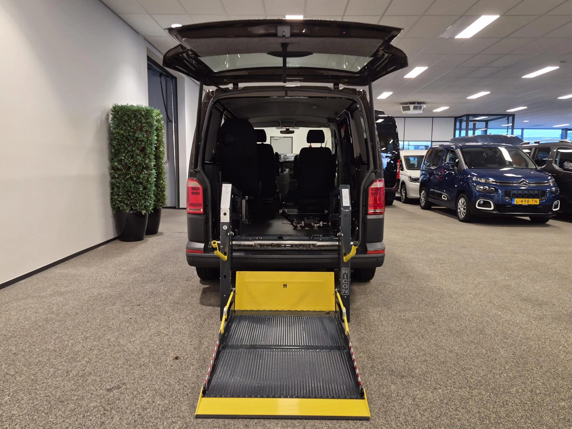Hoofdafbeelding Volkswagen Transporter