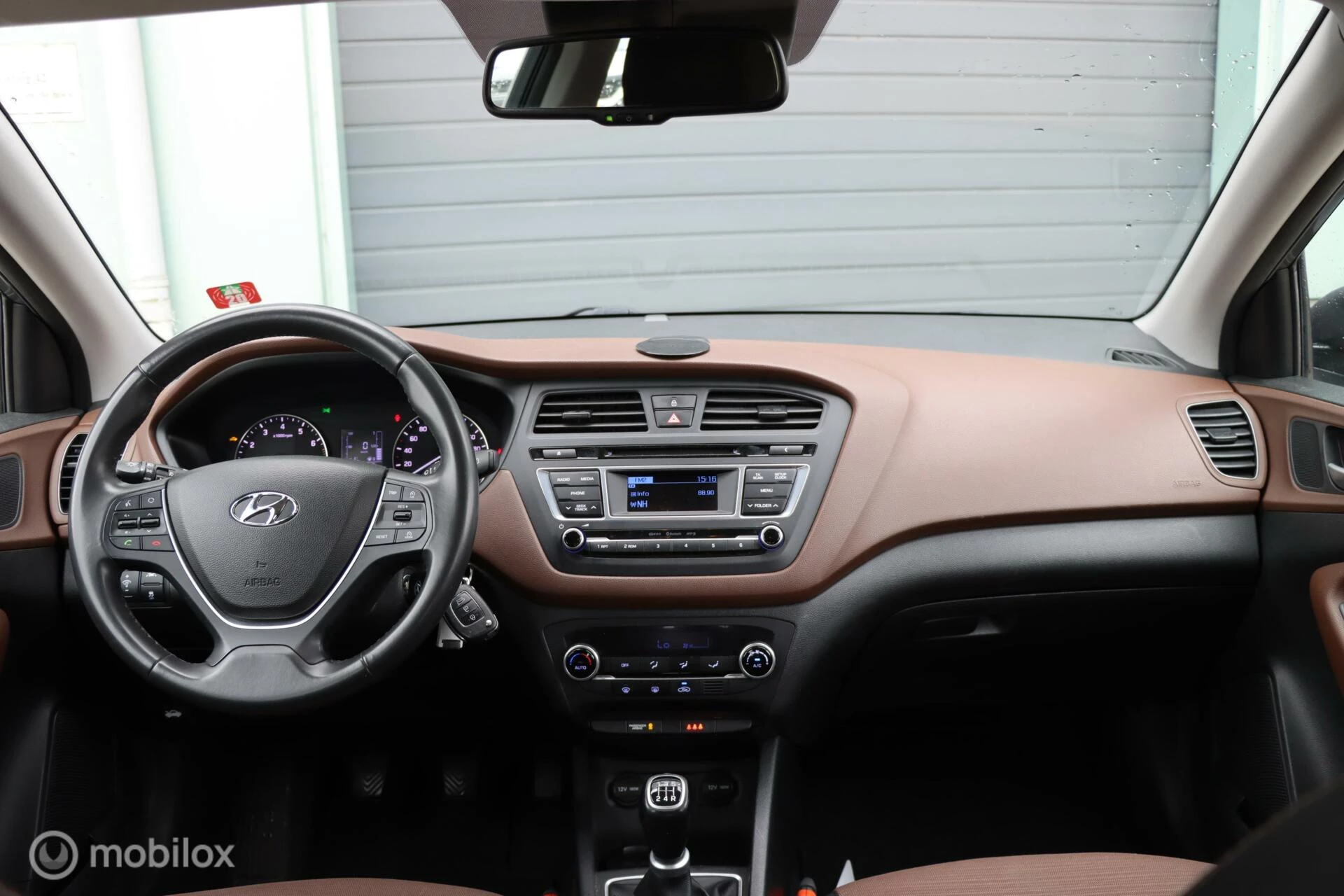 Hoofdafbeelding Hyundai i20