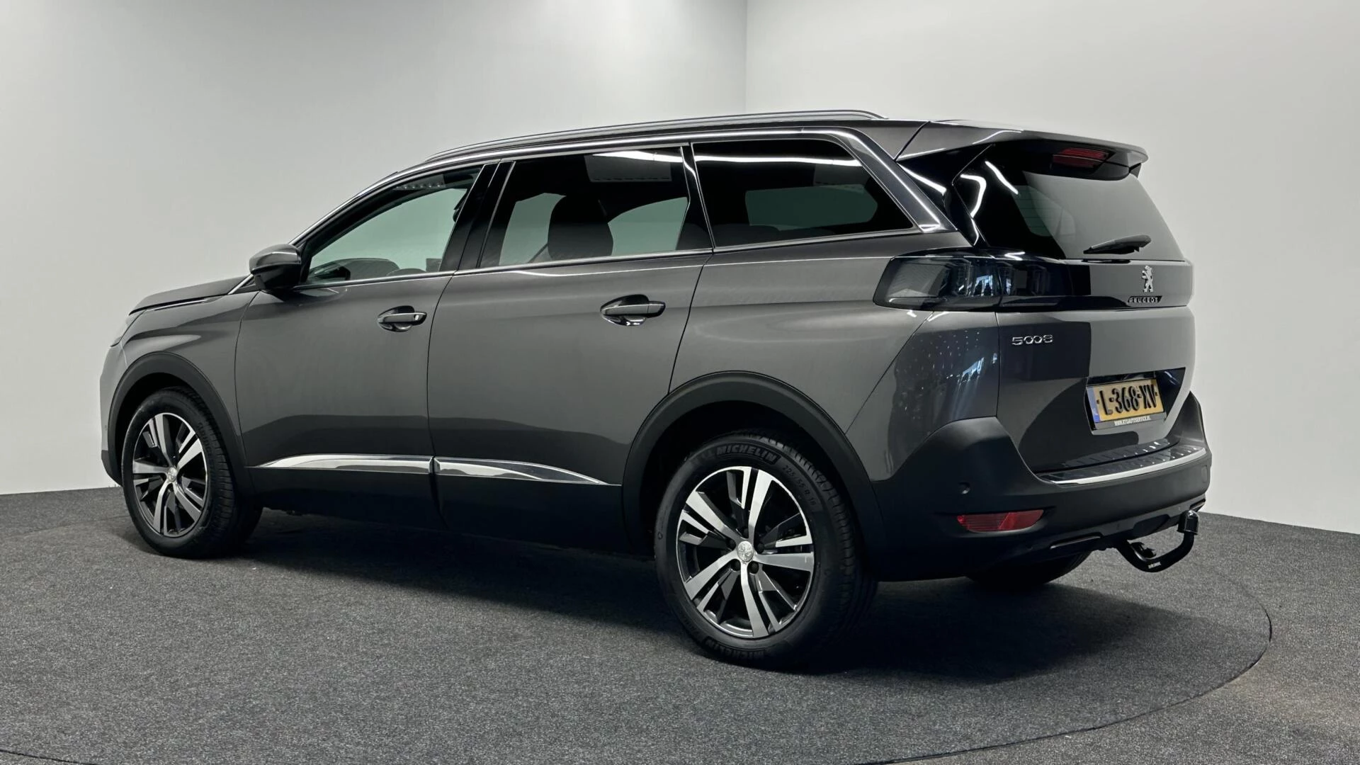 Hoofdafbeelding Peugeot 5008