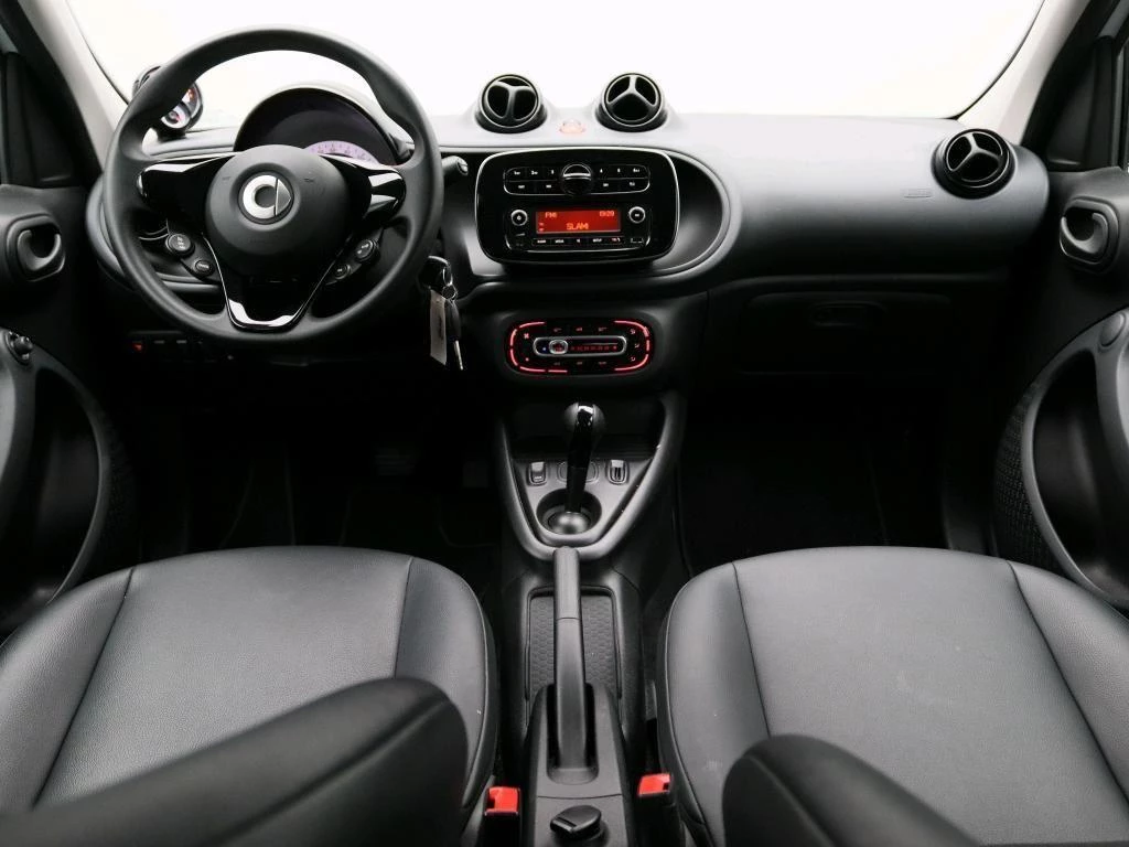Hoofdafbeelding Smart Forfour