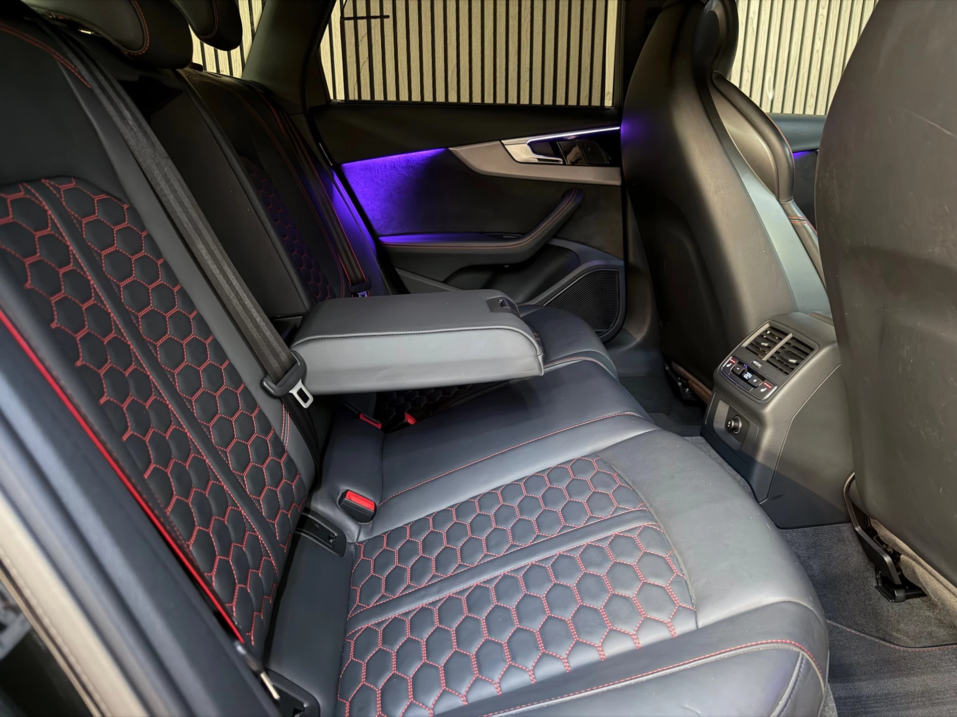 Hoofdafbeelding Audi RS4