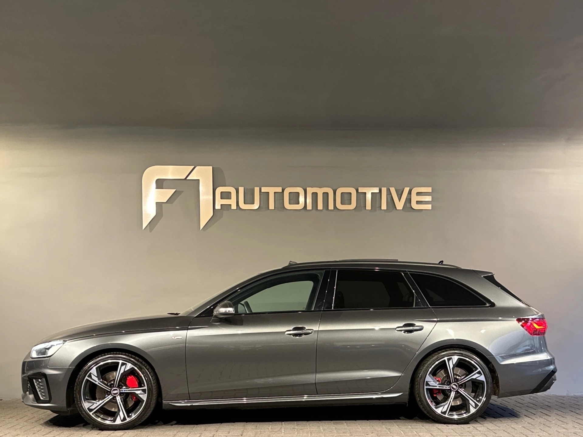 Hoofdafbeelding Audi A4