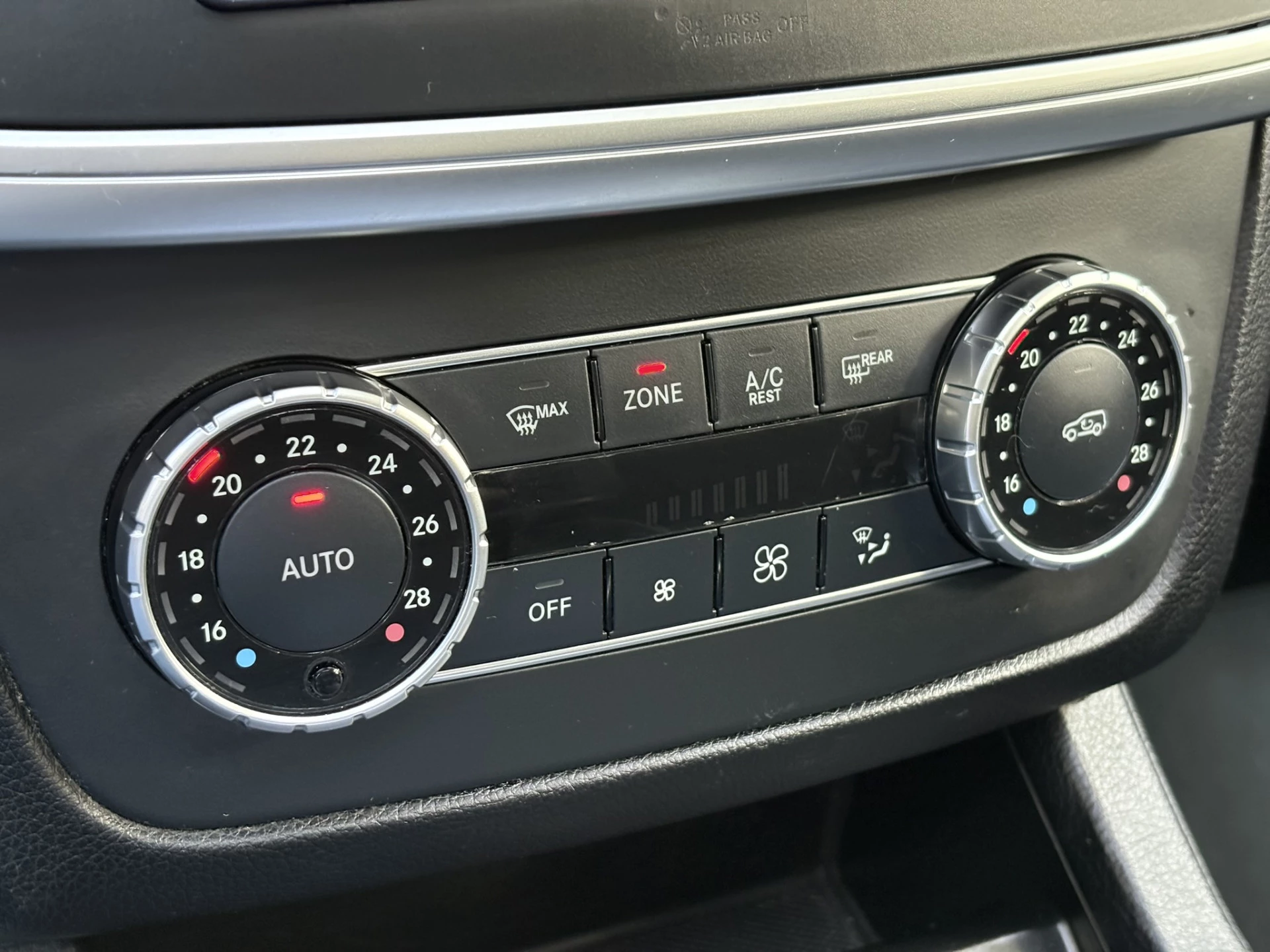 Hoofdafbeelding Mercedes-Benz M-Klasse