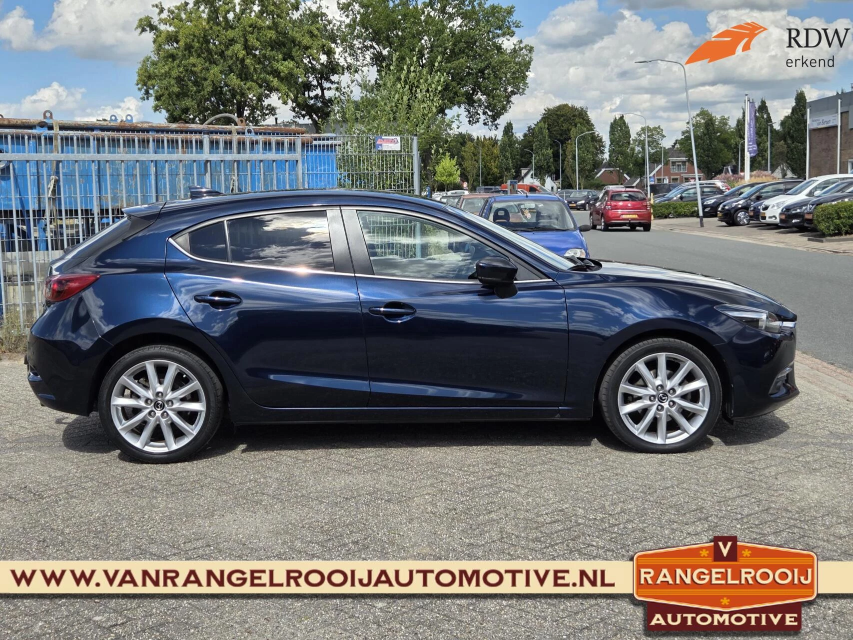 Hoofdafbeelding Mazda 3