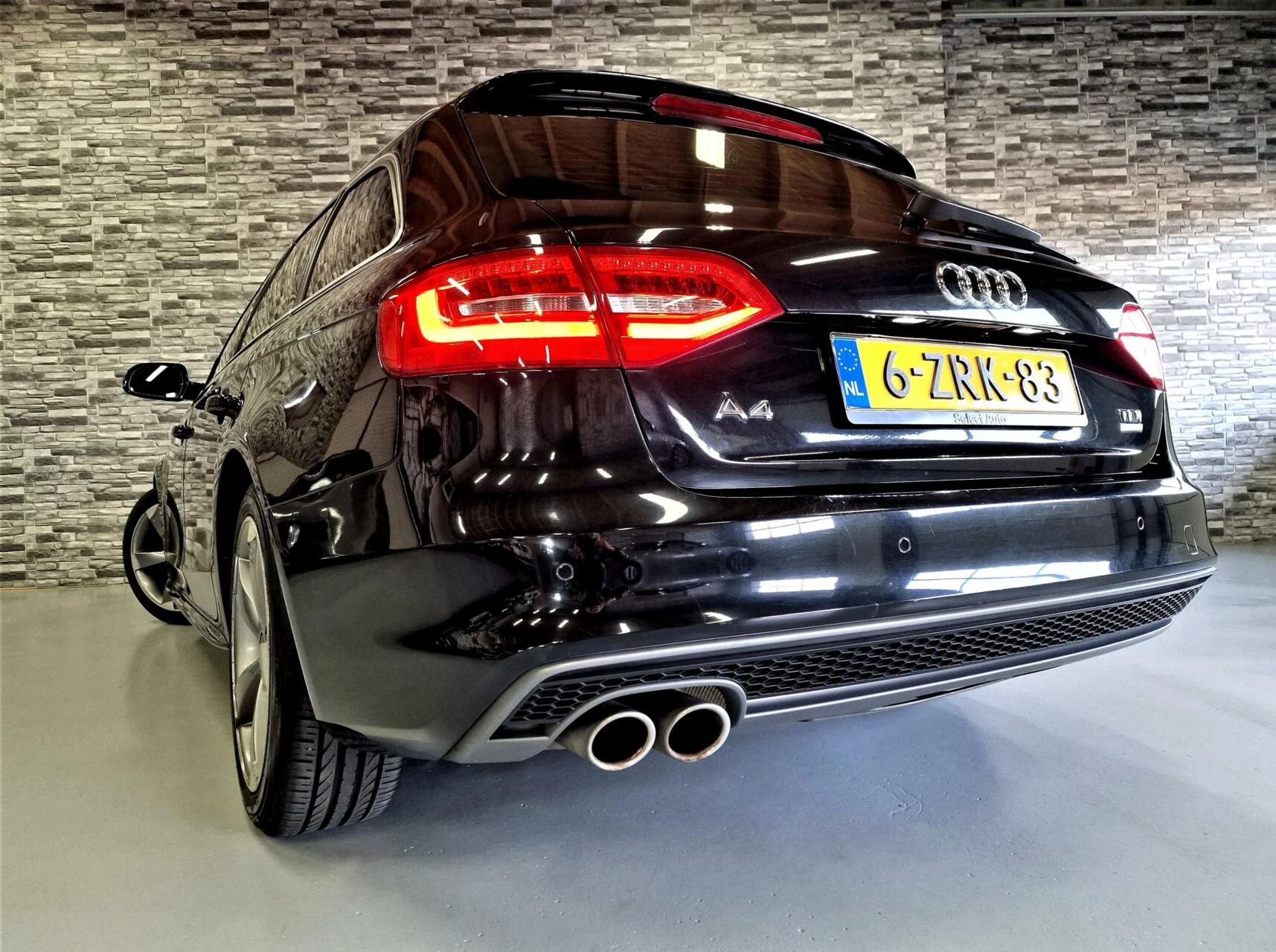Hoofdafbeelding Audi A4