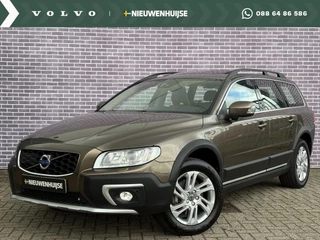 Hoofdafbeelding Volvo XC70 Volvo XC70 2.0 T5 FWD Nordic+ | Inscription Interieur | Harman/Kardon | Adaptieve cruise  | Schuif/kantel dak | Standkachel | Volvo on Call | Trekhaak | Keyless entry/start | Stoelverwarming/ventilatie| Parkeercamera | BLIS |