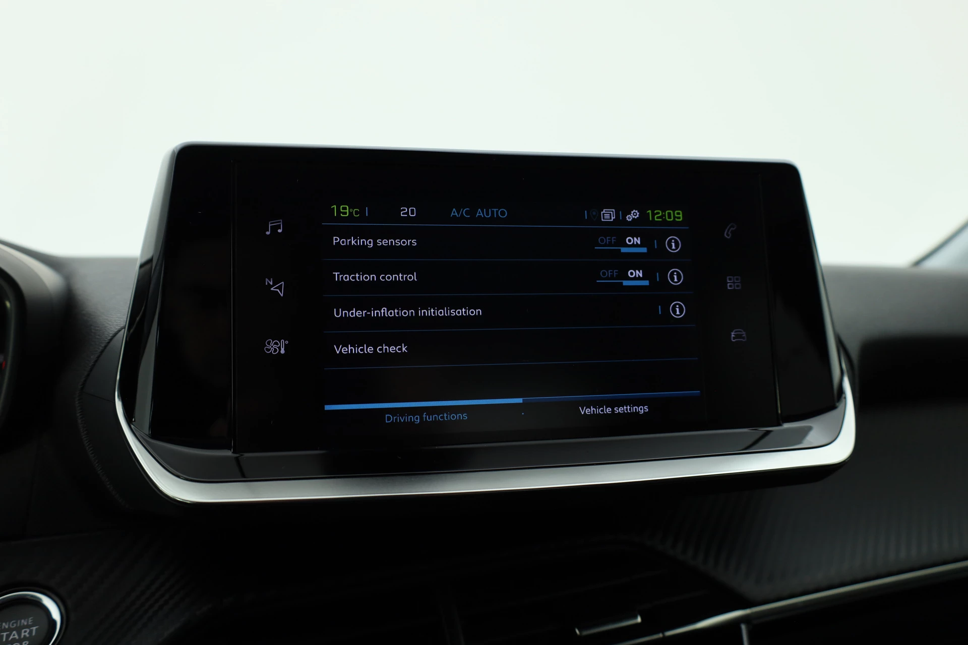 Hoofdafbeelding Peugeot e-208