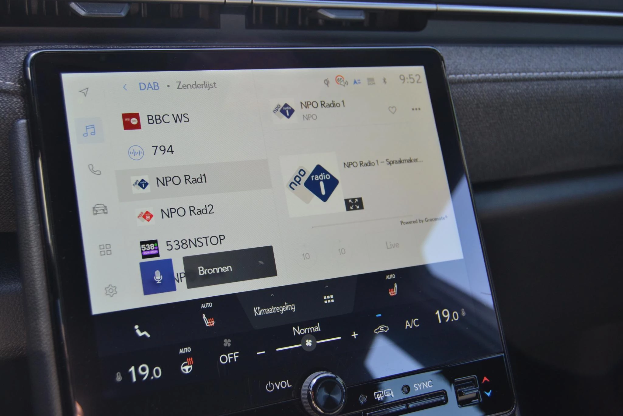 Hoofdafbeelding Lexus LBX