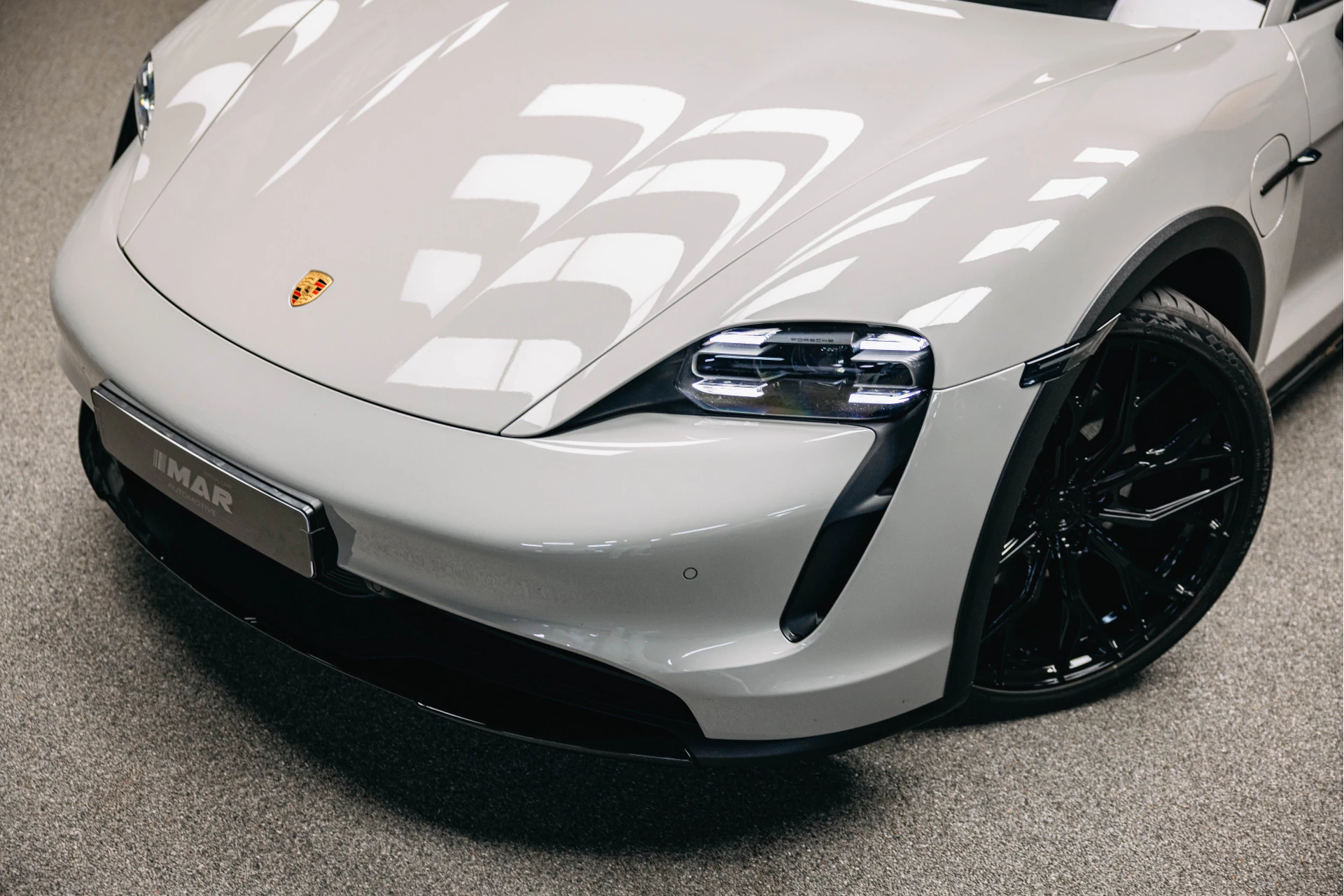 Hoofdafbeelding Porsche Taycan