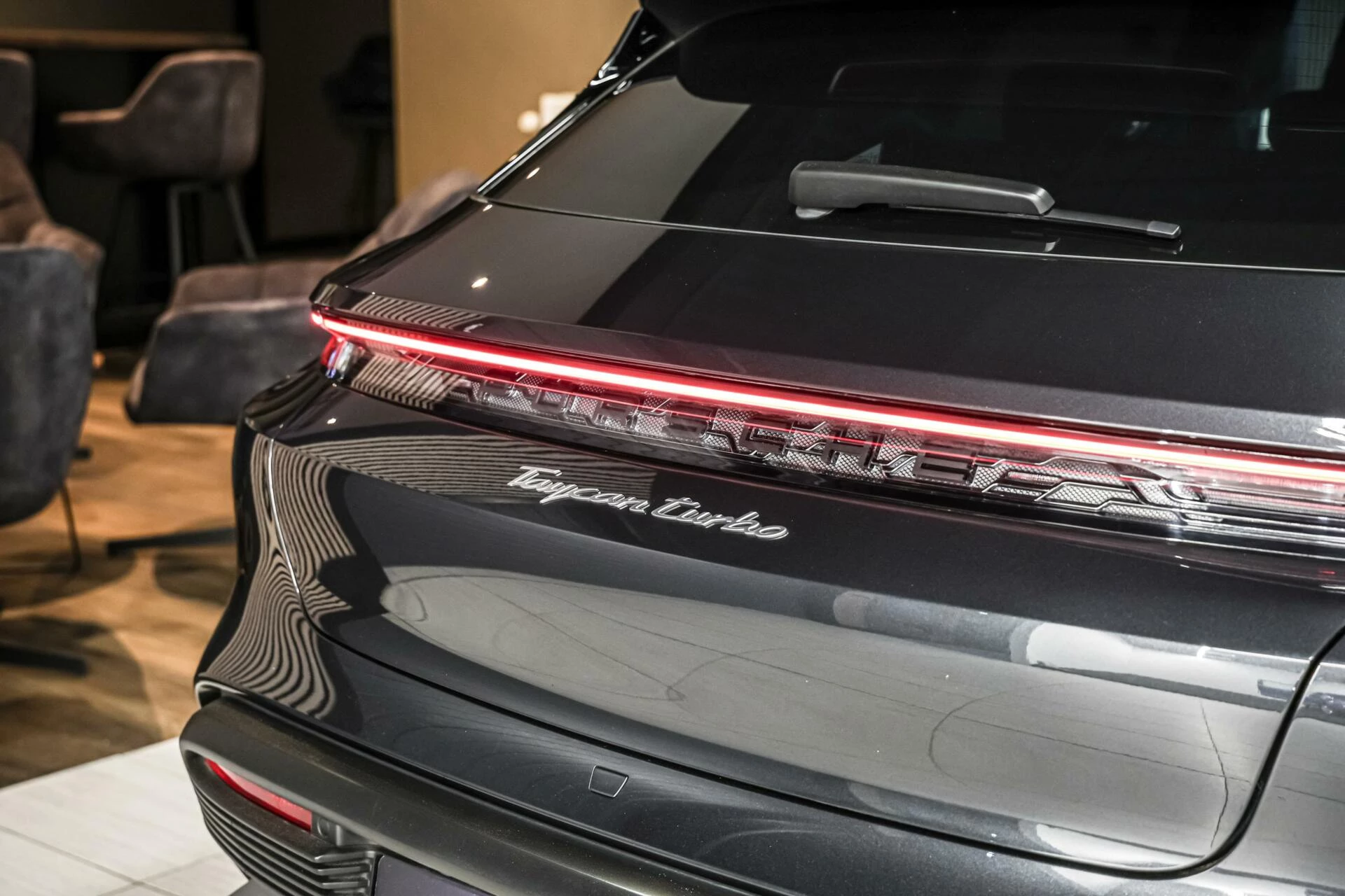 Hoofdafbeelding Porsche Taycan