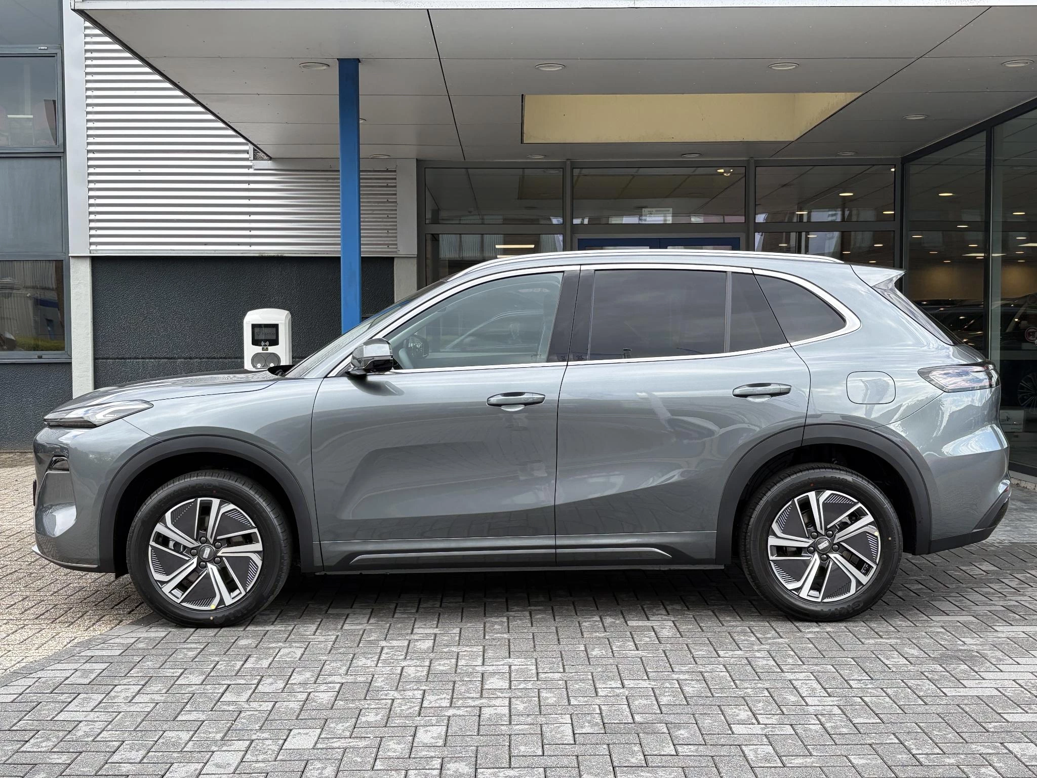 Hoofdafbeelding Geely Starray EM-i