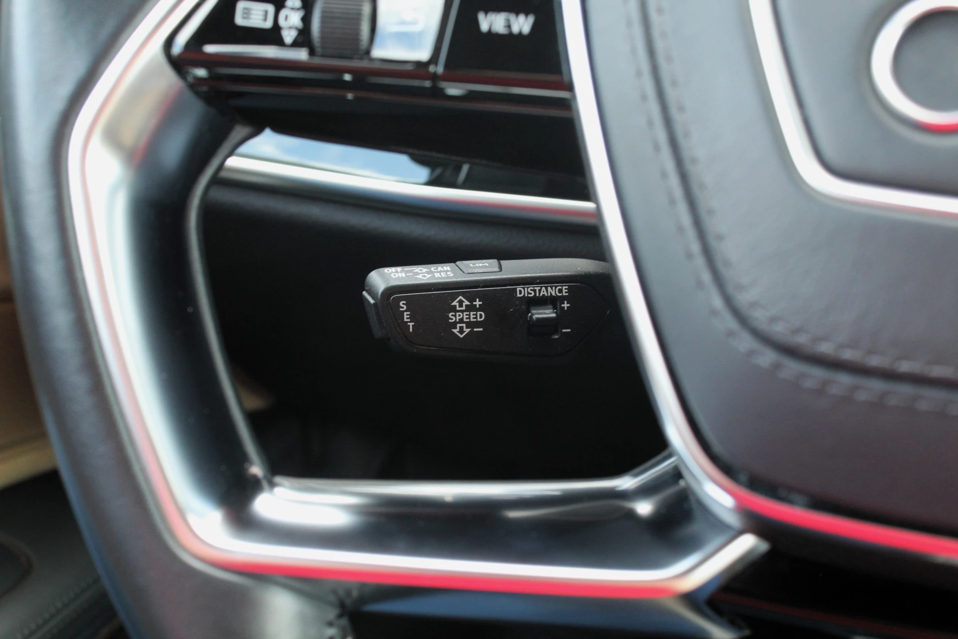 Hoofdafbeelding Audi A8